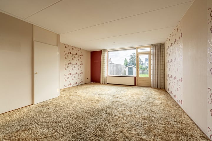 Tussenwoning te koop: Grondzeiler 15, Puttershoek