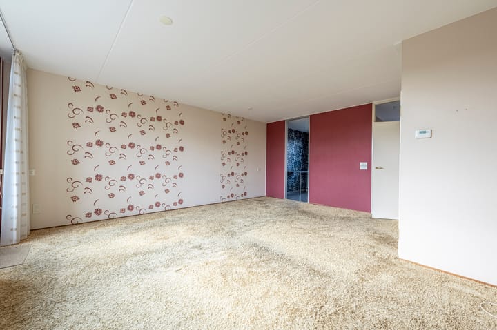Tussenwoning te koop: Grondzeiler 15, Puttershoek