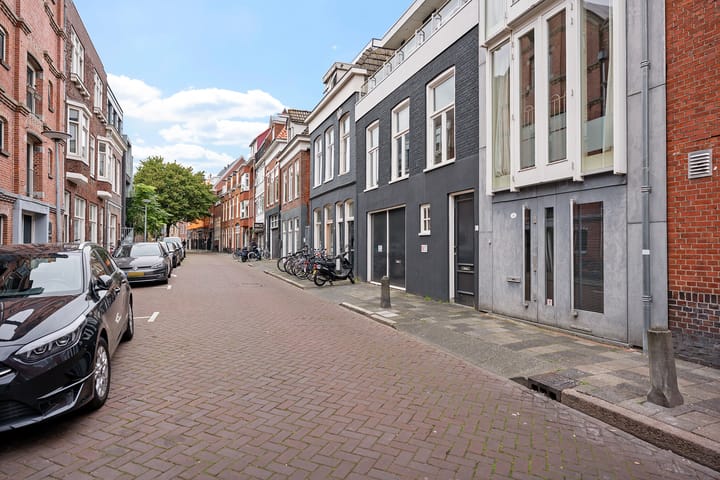 Tussenwoning te koop: Westerbinnensingel 5, Groningen