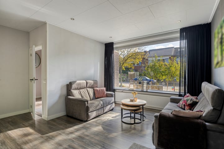 Hoekwoning te koop: Kamillelaan 85, Scherpenzeel (Ge)