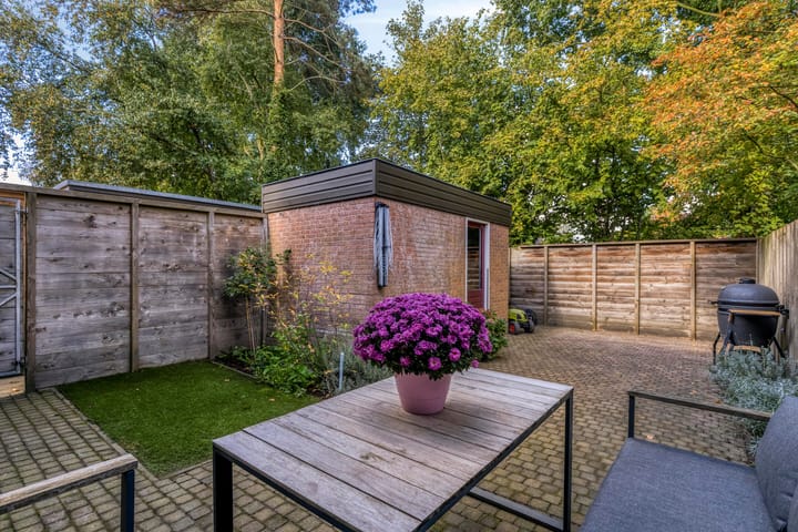 Hoekwoning te koop: Kamillelaan 85, Scherpenzeel (Ge)