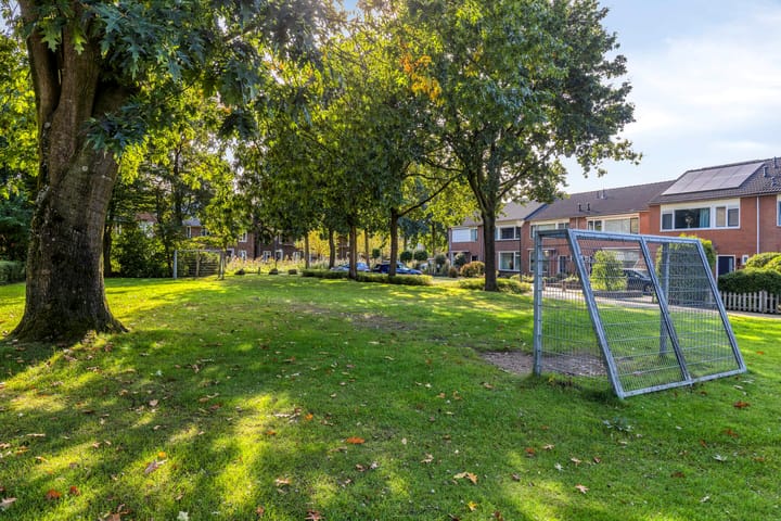 Hoekwoning te koop: Kamillelaan 85, Scherpenzeel (Ge)