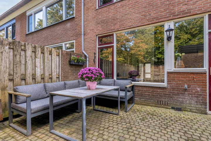 Hoekwoning te koop: Kamillelaan 85, Scherpenzeel (Ge)