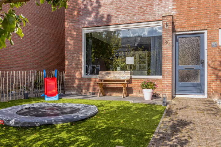 Hoekwoning te koop: Kamillelaan 85, Scherpenzeel (Ge)