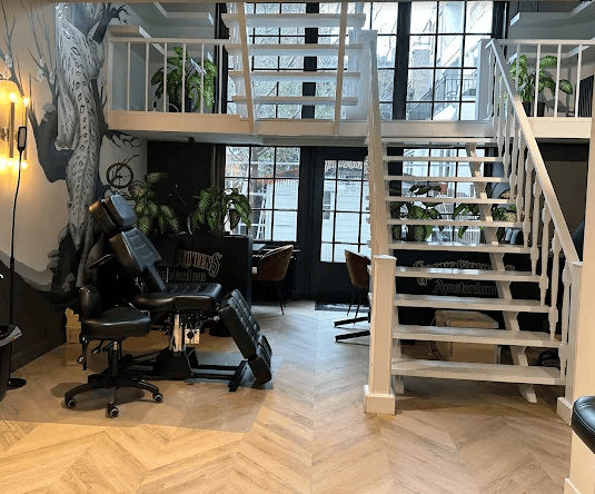 Bekijk foto 3 van Van Baerlestraat 108-H