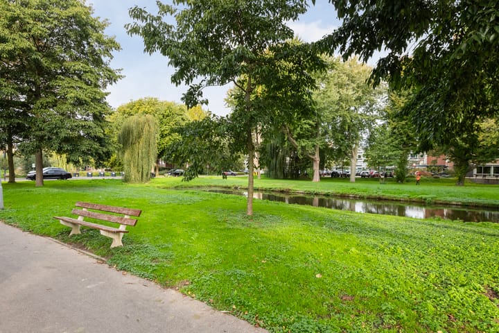 Tussenwoning te koop: Orestespad 4, Rotterdam