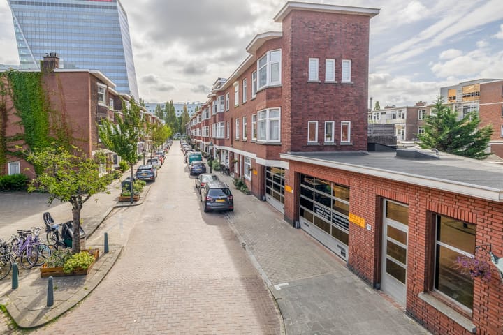 Van den Boschstraat 215, Den Haag