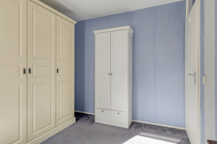 Tussenwoning te koop: Roerdompweg 76, Oud-Beijerland