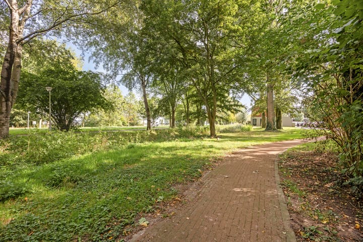 Appartement te koop: Koninginneweg 145, Bodegraven