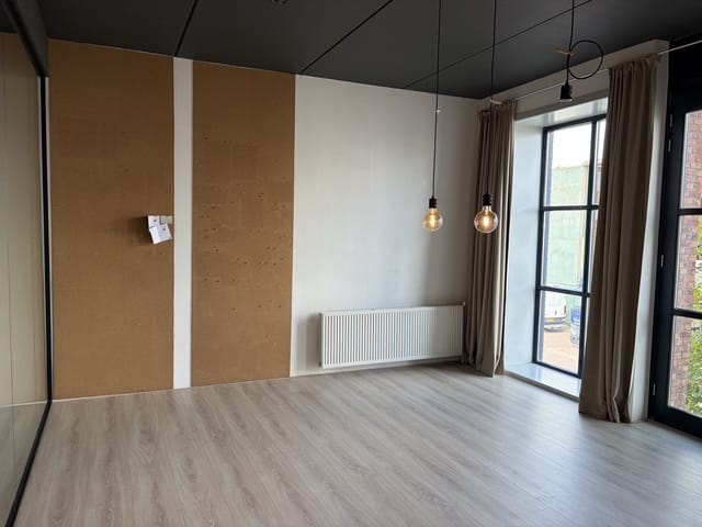 View photo 3 of Hendrik Figeeweg 3-K