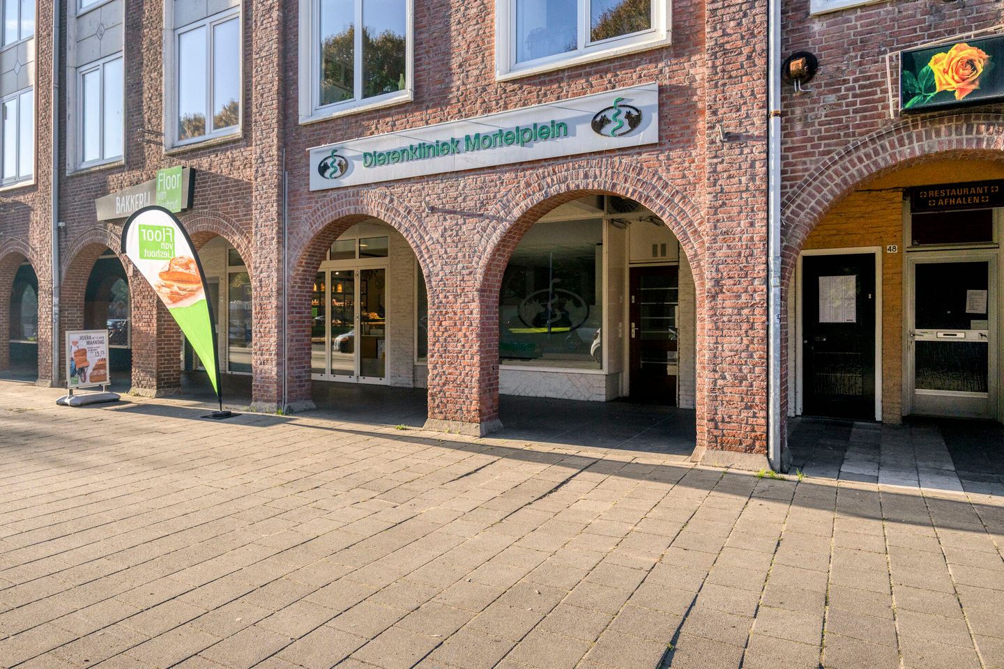 Bekijk foto 1 van Burgemeester van de Mortelplein 47