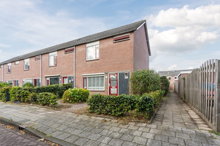 Hoekwoning te koop: Aalscholverlaan 33, Nijkerk