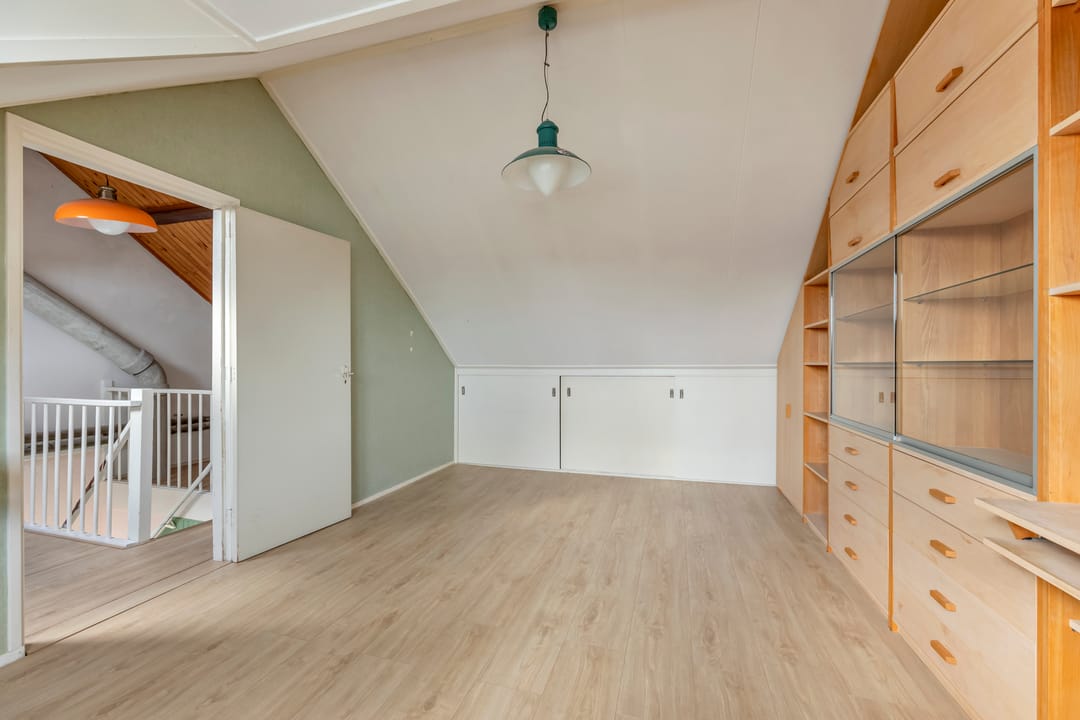 Photo 32 of Rozenstraat 17