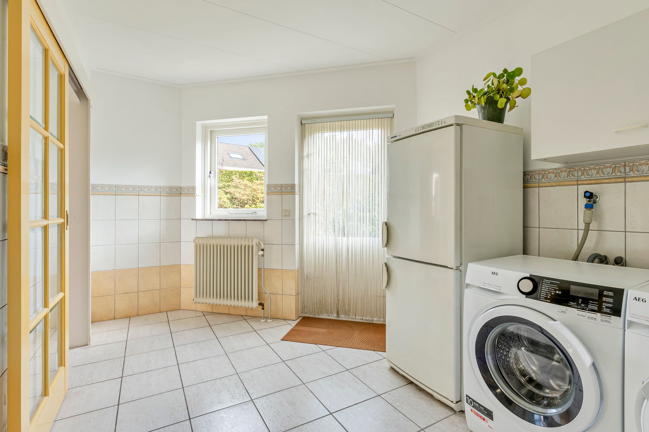 Photo 12 of Rozenstraat 17