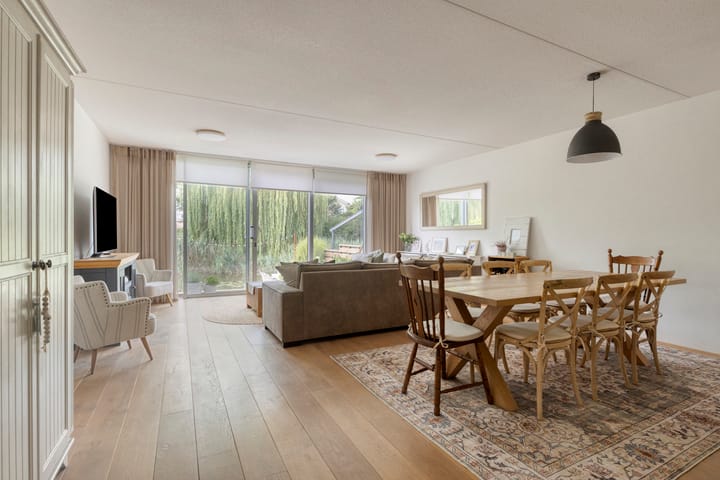 Tussenwoning te koop: De Eilanden 6, Bergschenhoek