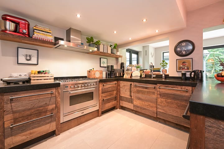 Vrijstaande woning te koop: Bremhorstlaan 15, Wassenaar