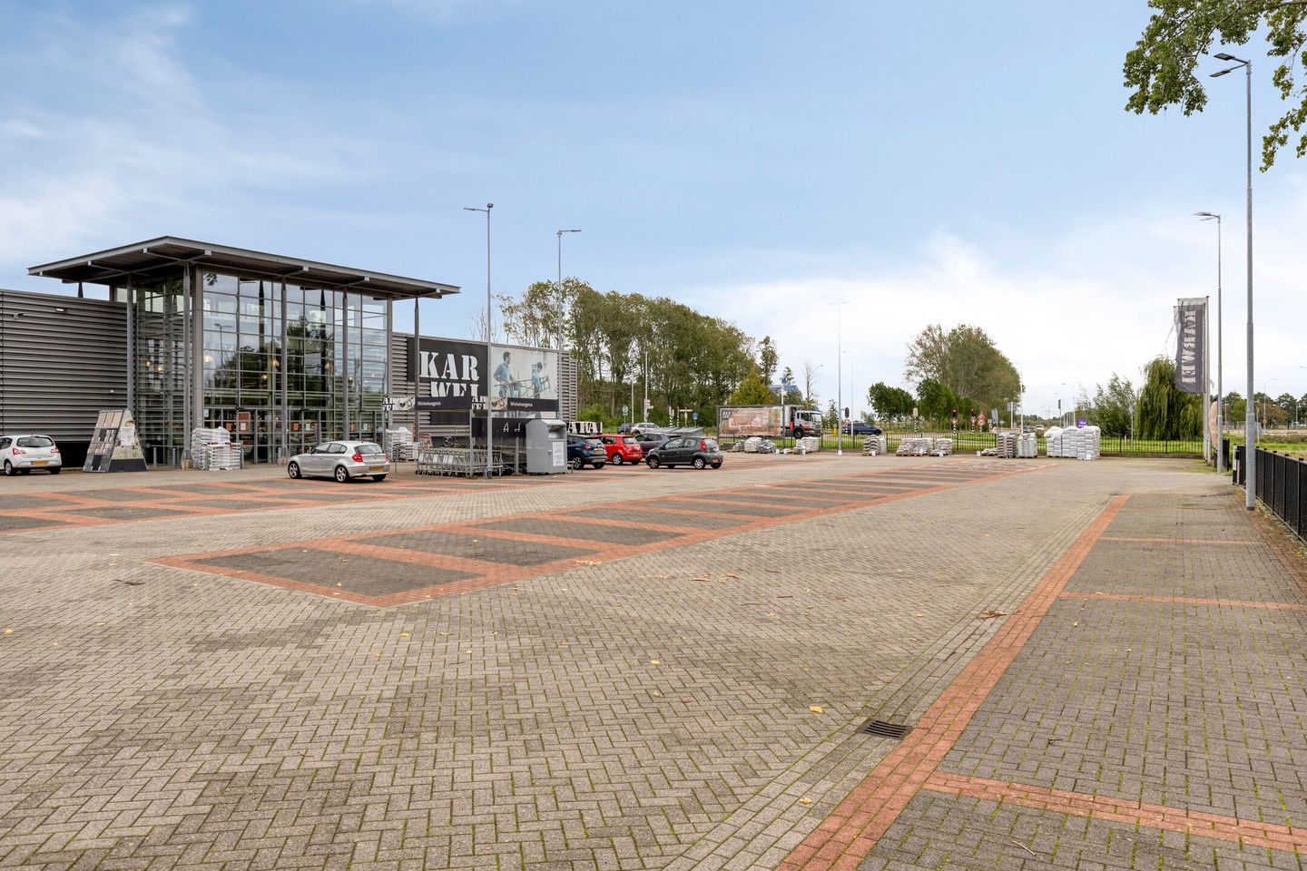 Bekijk foto 3 van Parallelweg 134