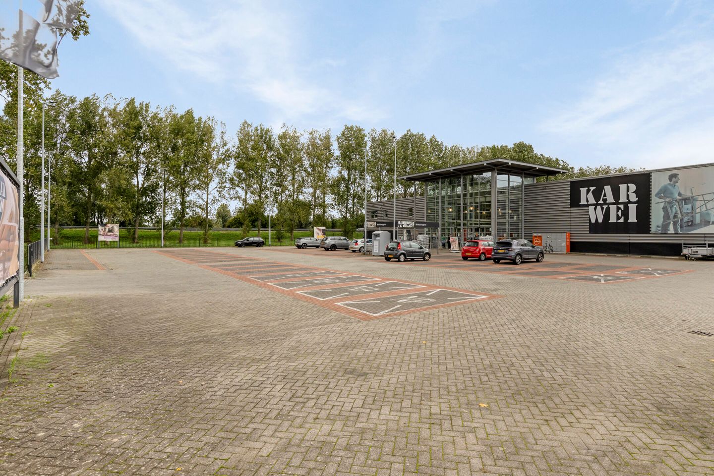 Bekijk foto 4 van Parallelweg 134