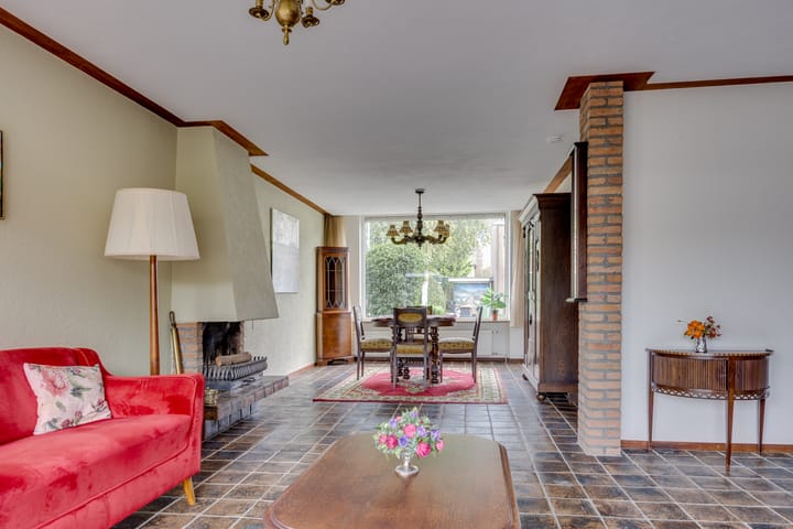 Hoekwoning te koop: Prof. dr. F. Zernikeweg 31, De Bilt