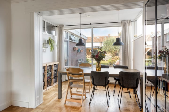 Tussenwoning te koop: Leeuwerikstraat 35, Goor
