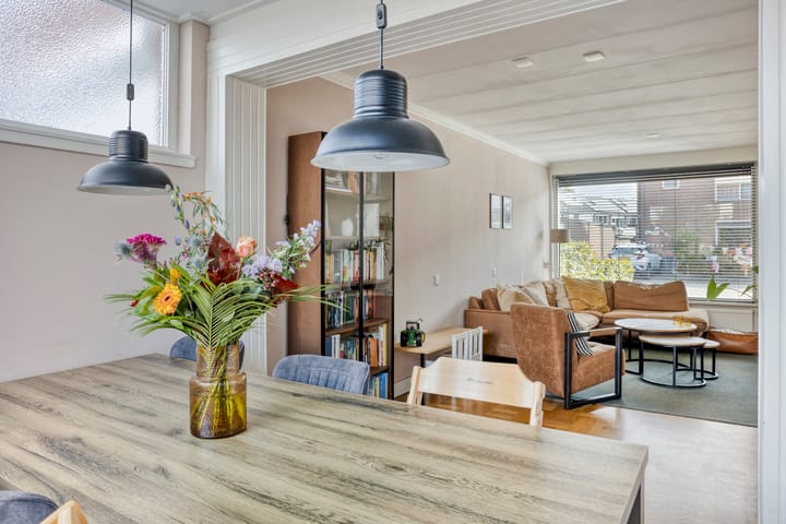 Tussenwoning te koop: Leeuwerikstraat 35, Goor