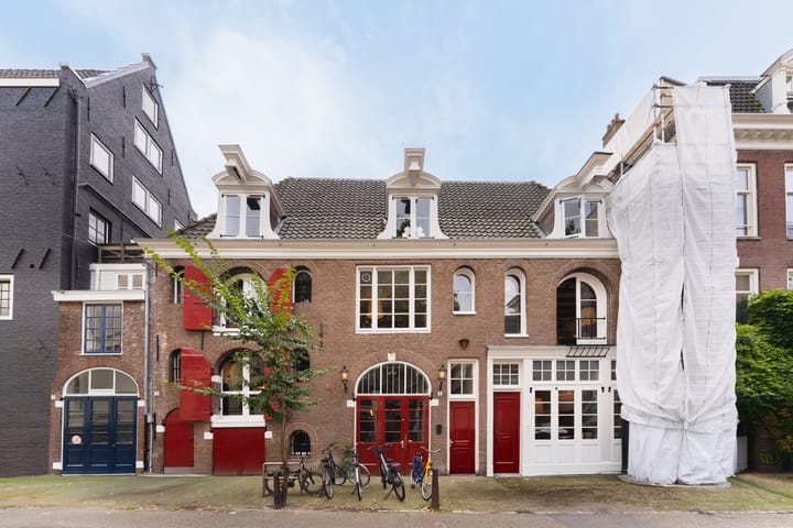 Molenpad 1, Amsterdam