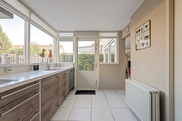 Tussenwoning te koop: Sterrenlaan 96, Waddinxveen