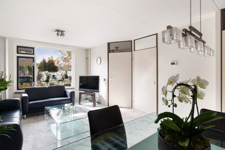 Tussenwoning te koop: De Backerstraat 147, Poeldijk