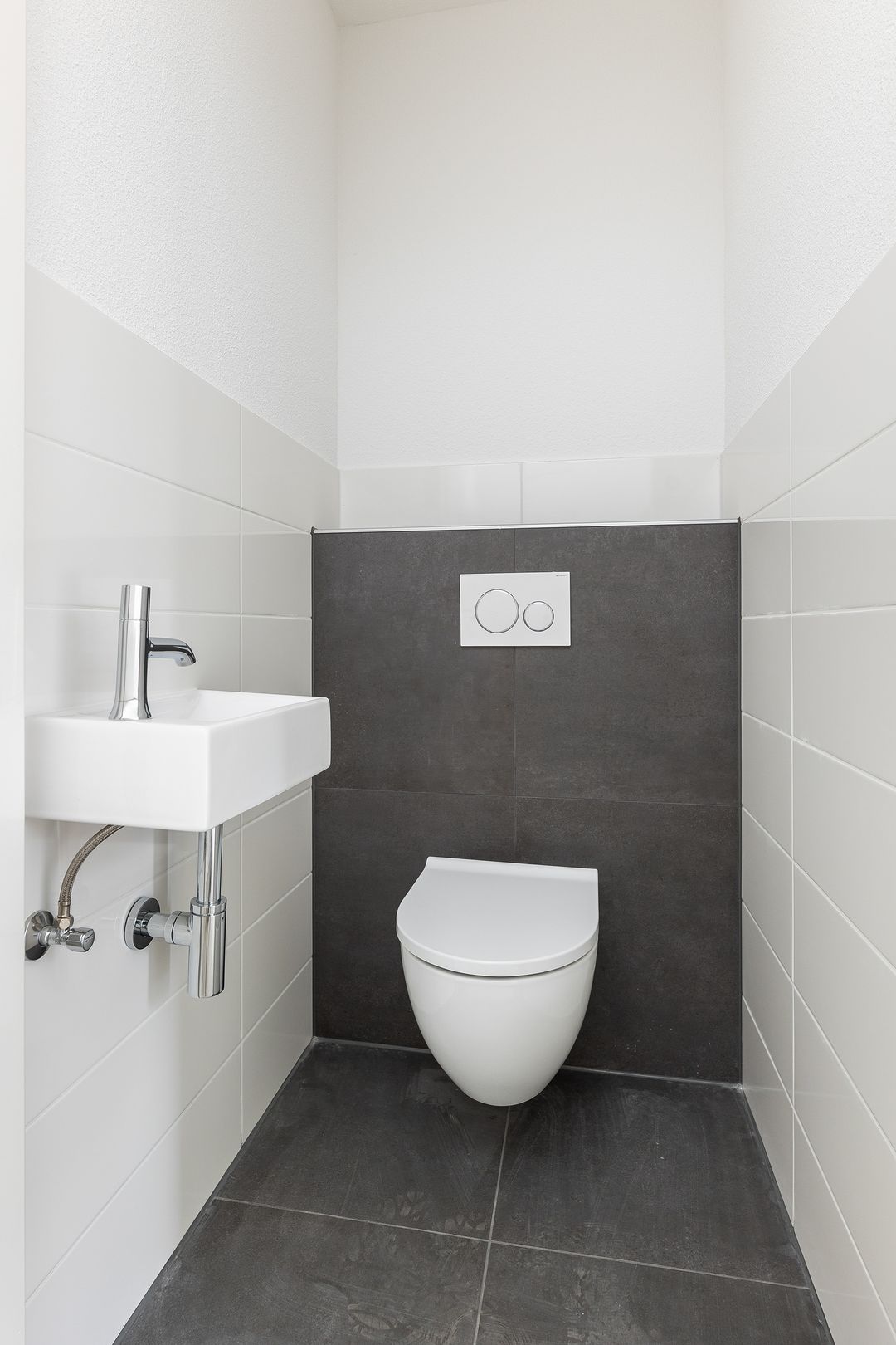 Photo 8 of Stationsweg 28