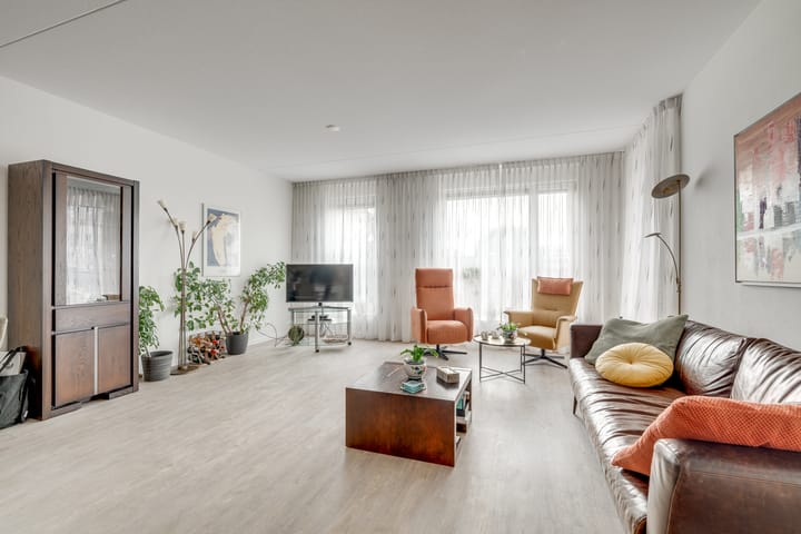 Appartement te koop: van Vollenhovenlaan 132, Rijswijk (Zh)