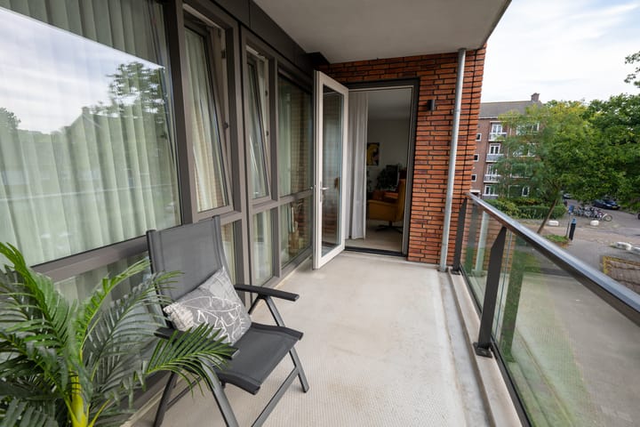 Appartement te koop: van Vollenhovenlaan 132, Rijswijk (Zh)
