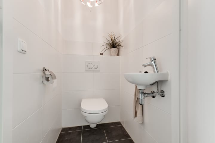 Appartement te koop: van Vollenhovenlaan 132, Rijswijk (Zh)