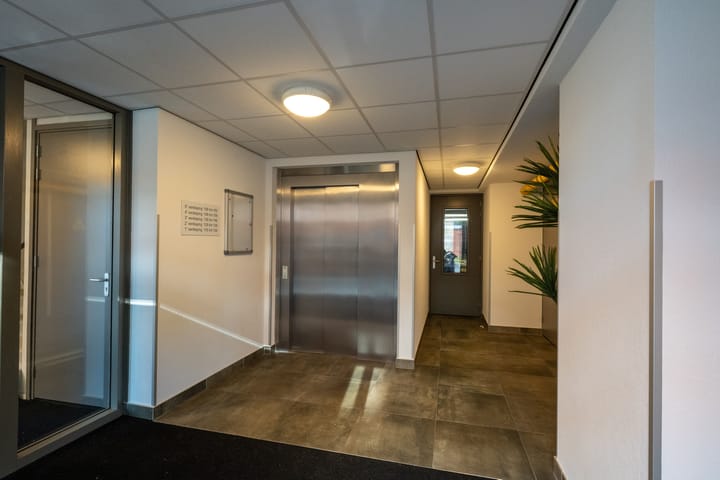 Appartement te koop: van Vollenhovenlaan 132, Rijswijk (Zh)