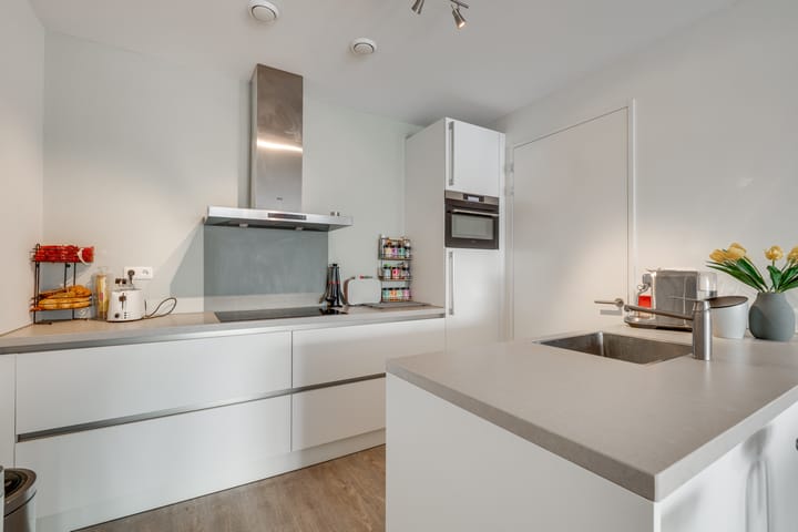 Appartement te koop: van Vollenhovenlaan 132, Rijswijk (Zh)