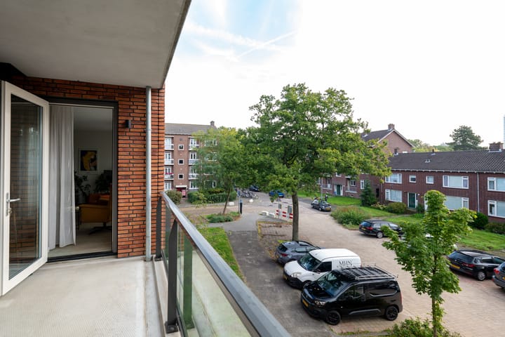 Appartement te koop: van Vollenhovenlaan 132, Rijswijk (Zh)