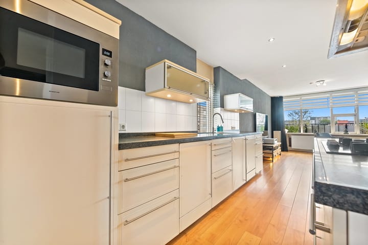 Appartement te koop: Prinses Beatrixlaan 180, Rijswijk (Zh)
