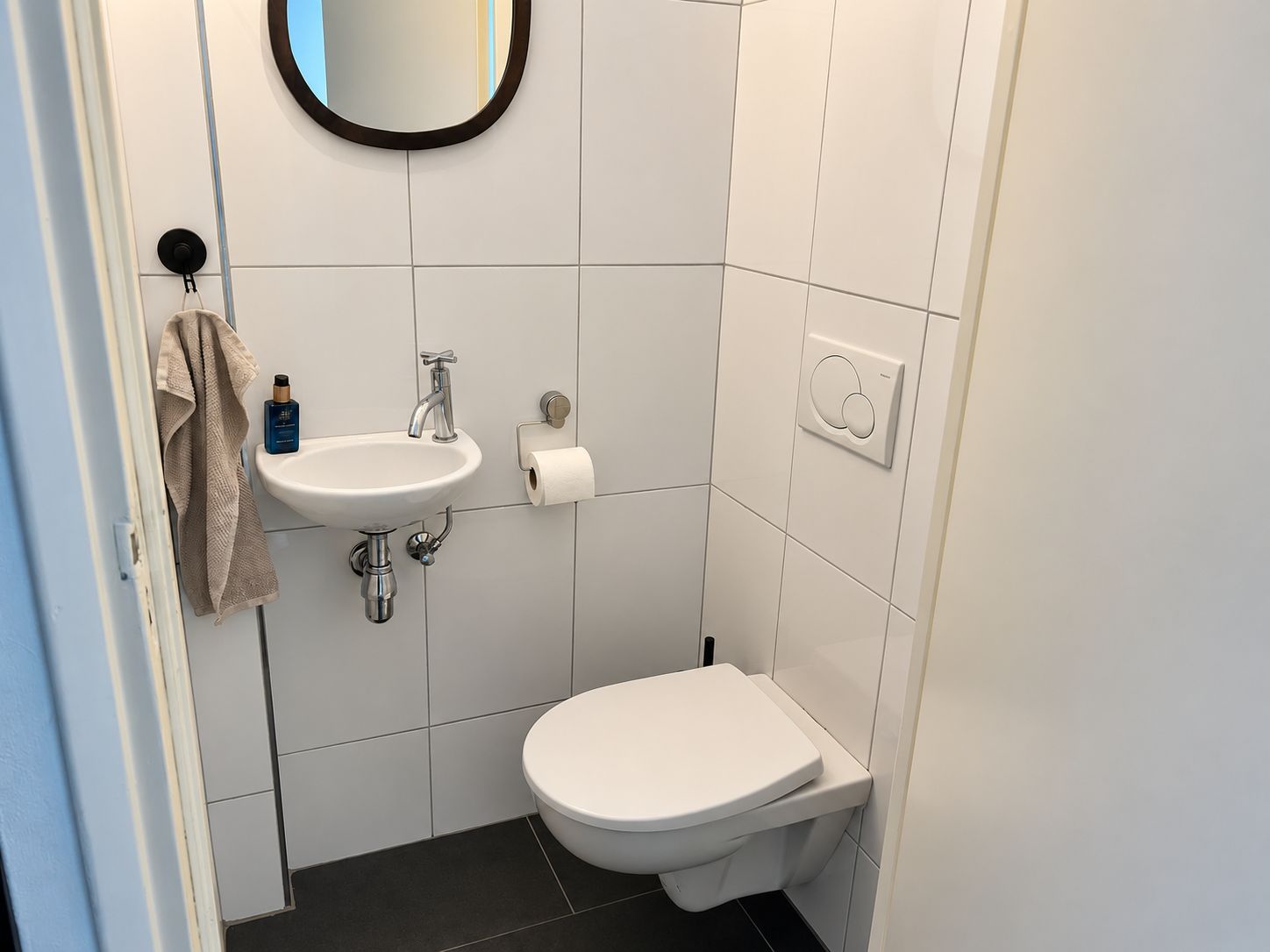 Photo 9 of Rozenstraat 17
