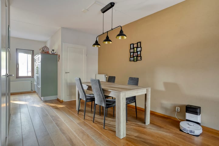 Tussenwoning te koop: Grashoen 82, Eindhoven