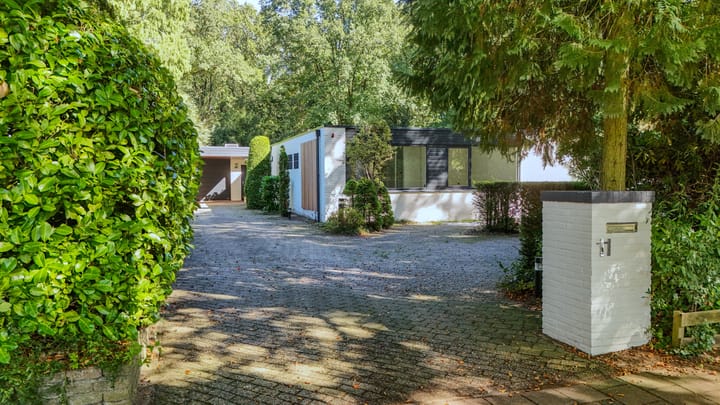 Vrijstaande woning te koop: Kerklaan 11, Doorwerth