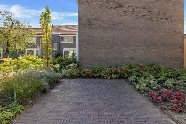 Foto 4 van Roerstraat 10