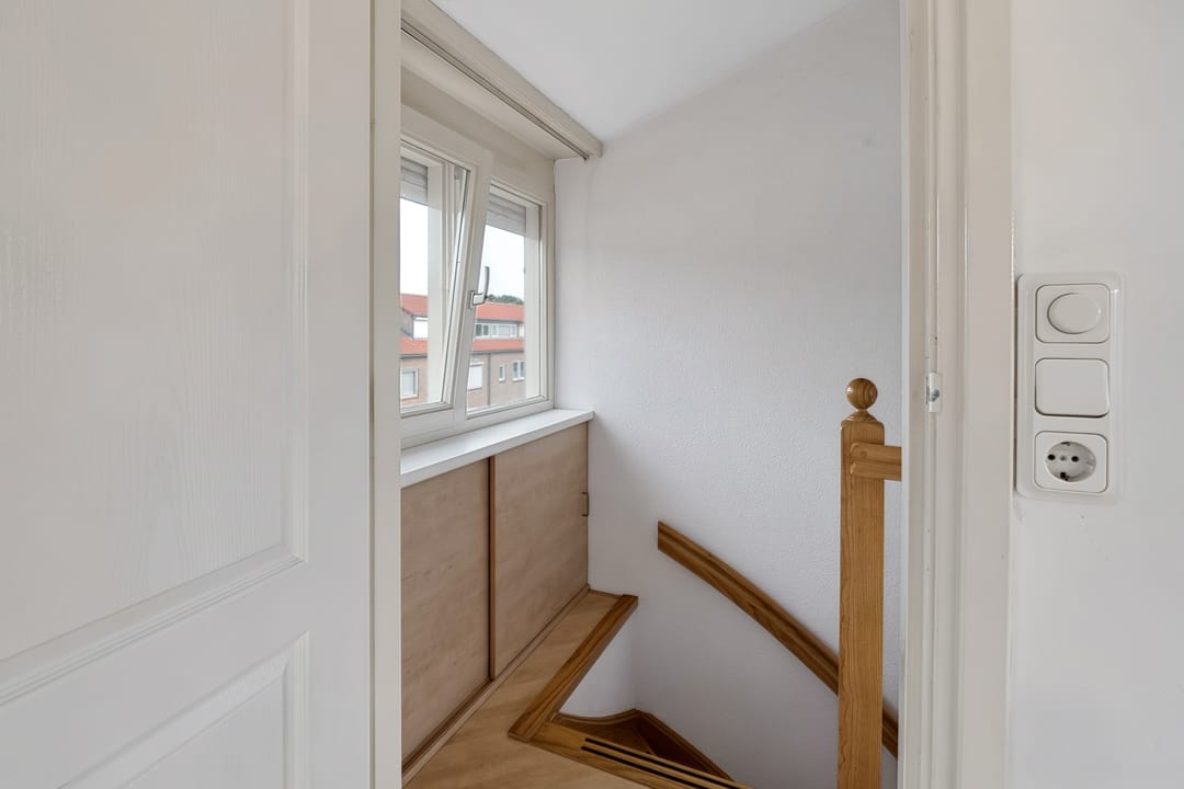 Photo 47 of Lakenstraat 43