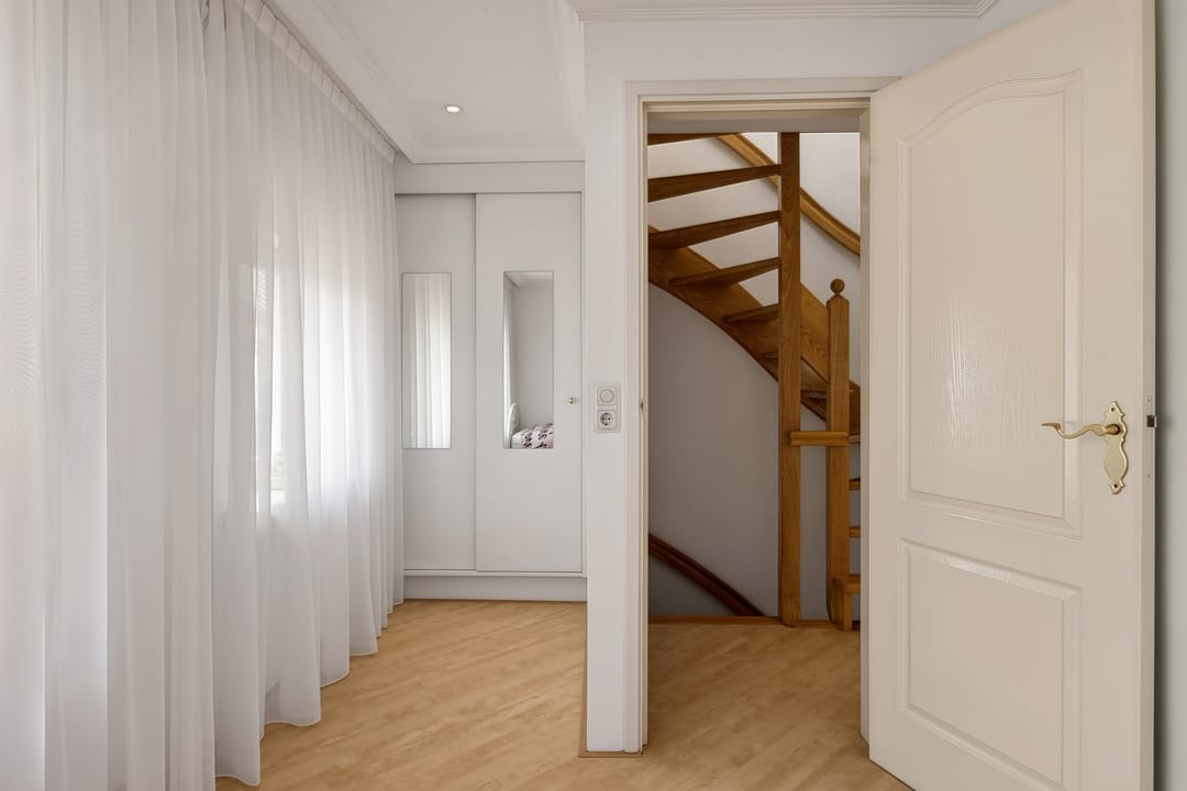 Photo 41 of Lakenstraat 43
