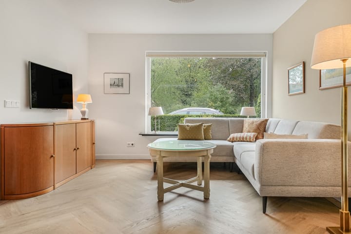 Hoekwoning te koop: Smeekweg 70, Laren (Nh)