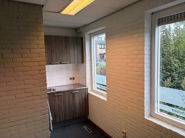 Bekijk foto 2 van Eindhovenlaan 201