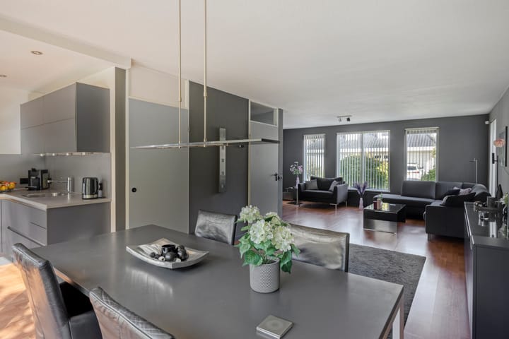 Vrijstaande woning te koop: Leeuwerik 3, Schinveld