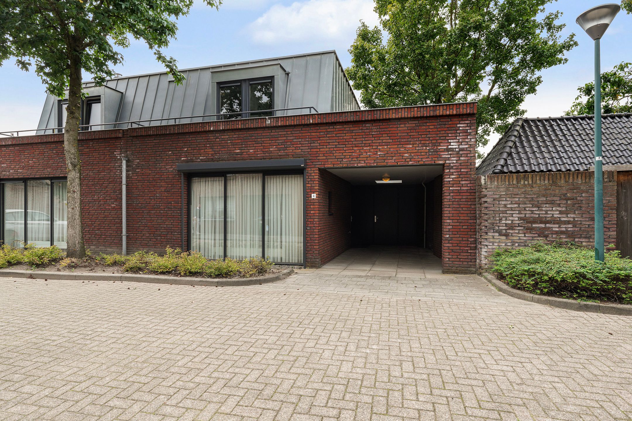 Monseigneur Coomansstraat 4 
