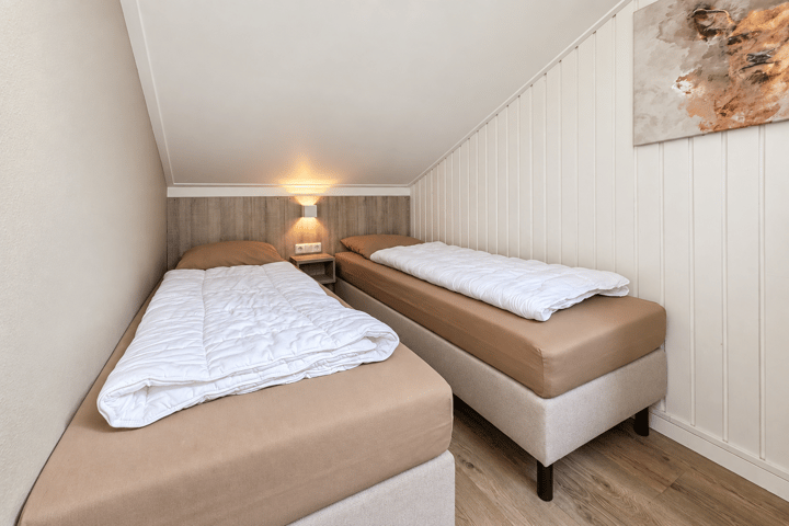 Tussenwoning te koop: Vennenbos 434, Hapert