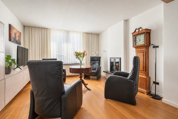 Hoekwoning te koop: Bunderstraat 251, Meerssen