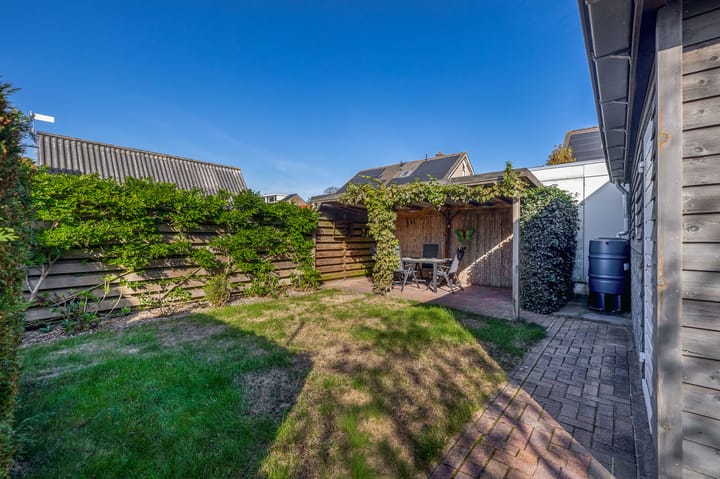Vrijstaande woning te koop: De Bou 15, Beetsterzwaag
