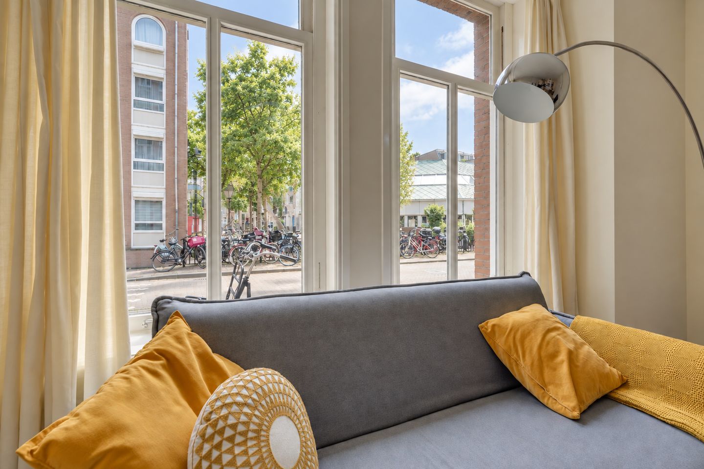 Foto 4 van Madurastraat 22-A
